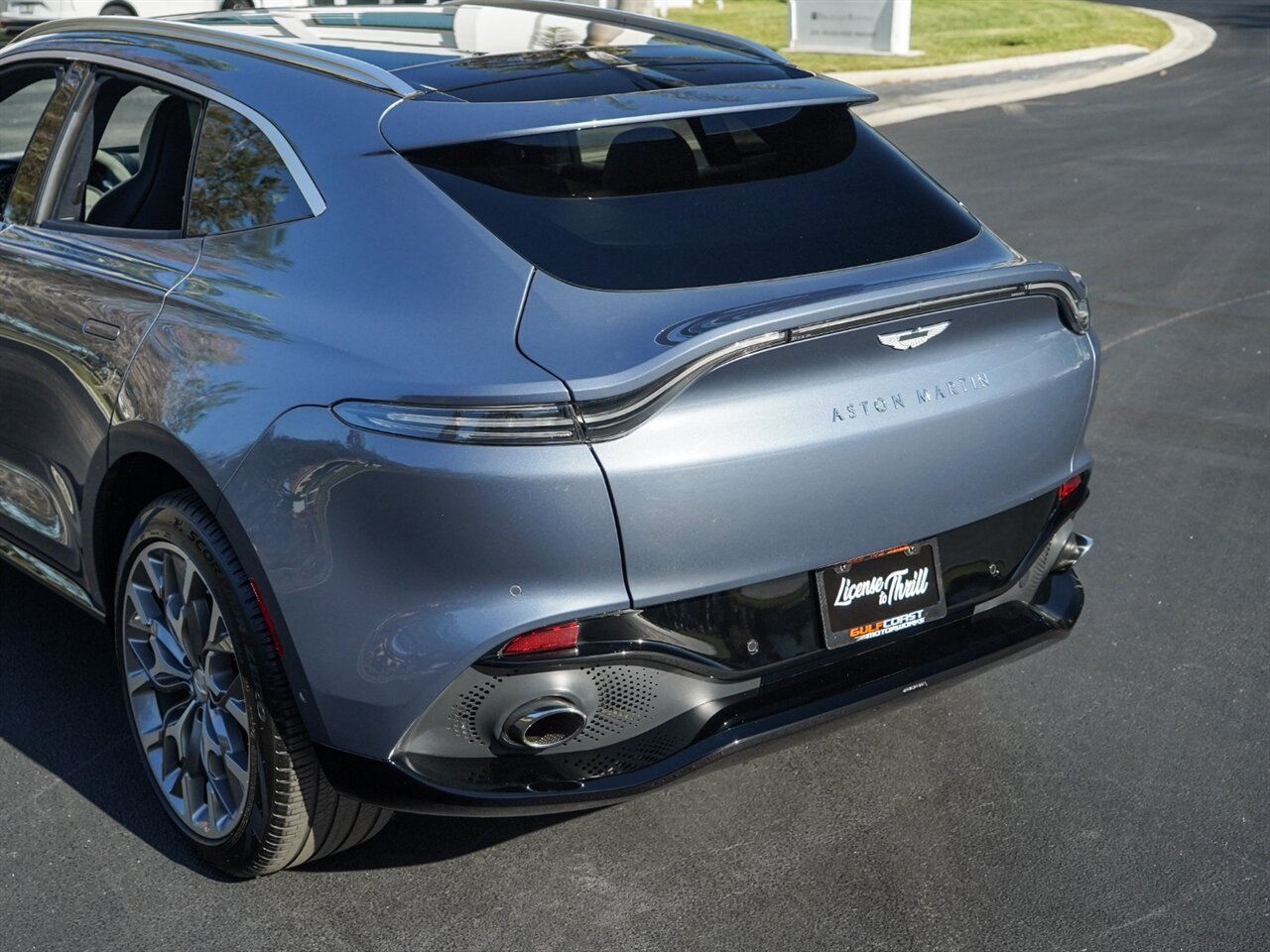 2021 Aston Martin DBX   - Photo 58 - Bonita Springs, FL 34134