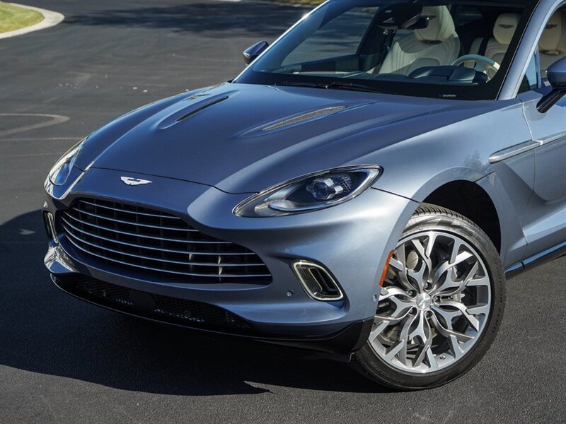2021 Aston Martin DBX - Photo 9 - Bonita Springs, FL 34134