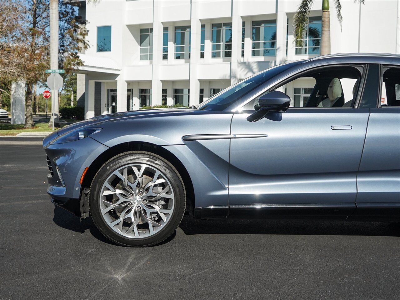 2021 Aston Martin DBX   - Photo 49 - Bonita Springs, FL 34134