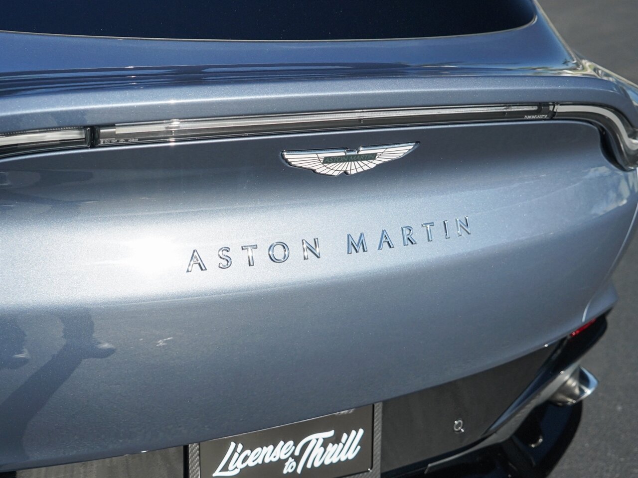 2021 Aston Martin DBX   - Photo 63 - Bonita Springs, FL 34134