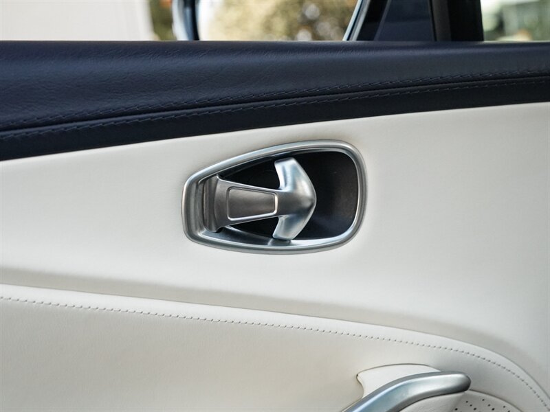 2021 Aston Martin DBX - Photo 27 - Bonita Springs, FL 34134