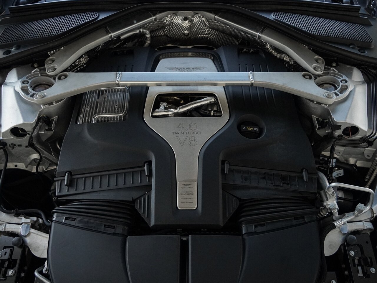 2021 Aston Martin DBX   - Photo 42 - Bonita Springs, FL 34134