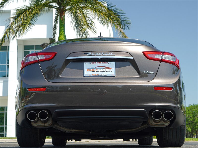 2016 Maserati Ghibli   - Photo 33 - Bonita Springs, FL 34134