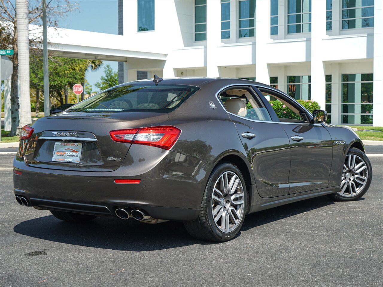 2016 Maserati Ghibli   - Photo 39 - Bonita Springs, FL 34134