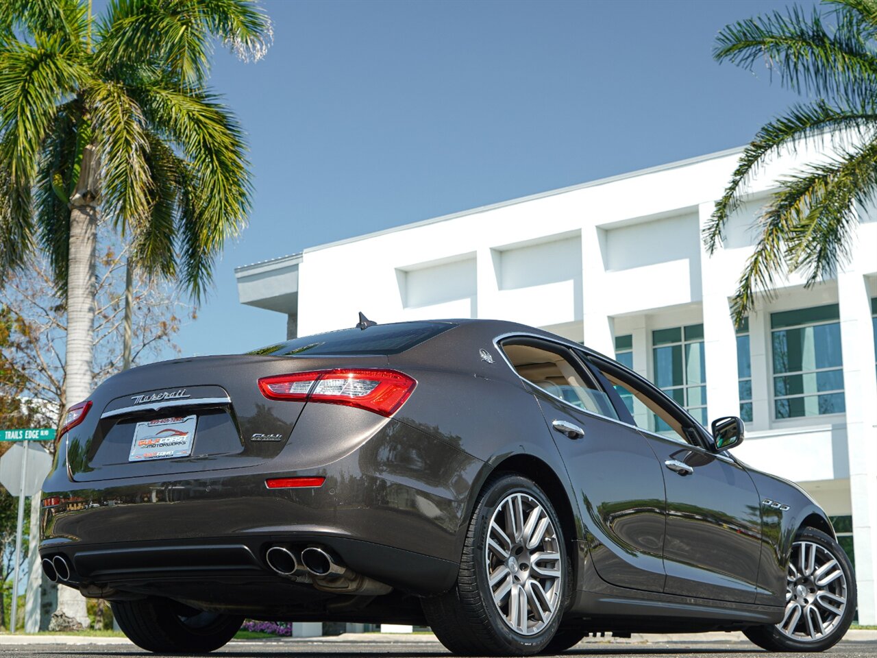 2016 Maserati Ghibli   - Photo 40 - Bonita Springs, FL 34134