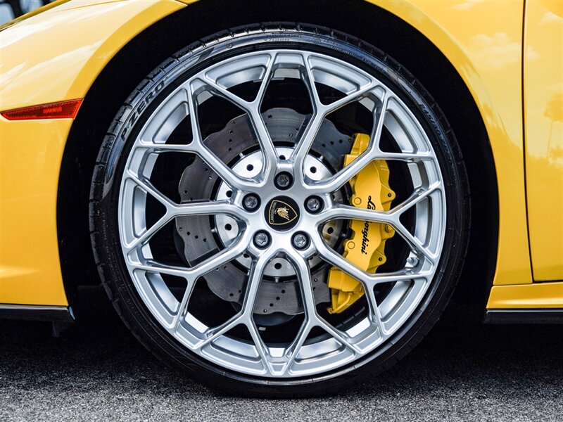 2022 Lamborghini Huracan EVO Spyder - Photo 32 - Bonita Springs, FL 34134