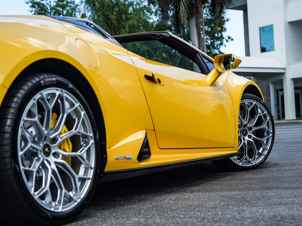 2022 Lamborghini Huracan EVO Spyder   - Photo 39 - Bonita Springs, FL 34134