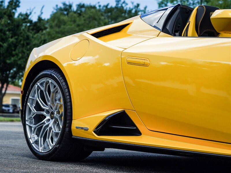 2022 Lamborghini Huracan EVO Spyder - Photo 43 - Bonita Springs, FL 34134
