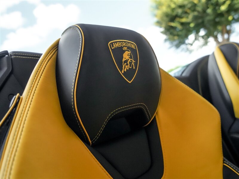 2022 Lamborghini Huracan EVO Spyder - Photo 27 - Bonita Springs, FL 34134