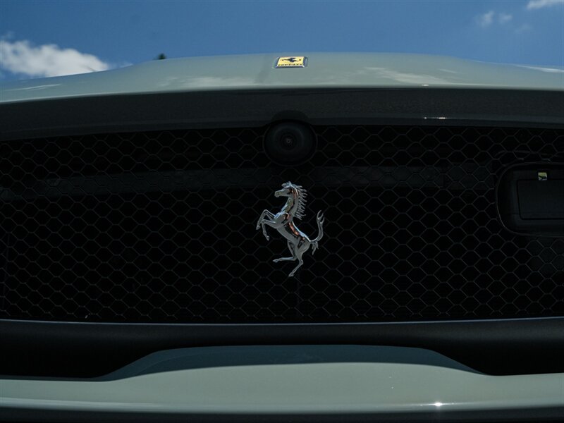 2021 Ferrari 812 GTS - Photo 5 - Bonita Springs, FL 34134