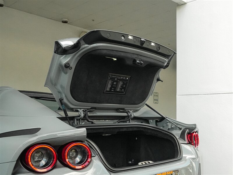 2021 Ferrari 812 GTS - Photo 43 - Bonita Springs, FL 34134