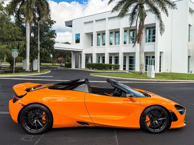 2022 McLaren 720S Spider Performance   - Photo 59 - Bonita Springs, FL 34134