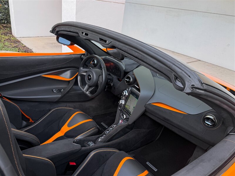 2022 McLaren 720S Spider Performance   - Photo 29 - Bonita Springs, FL 34134