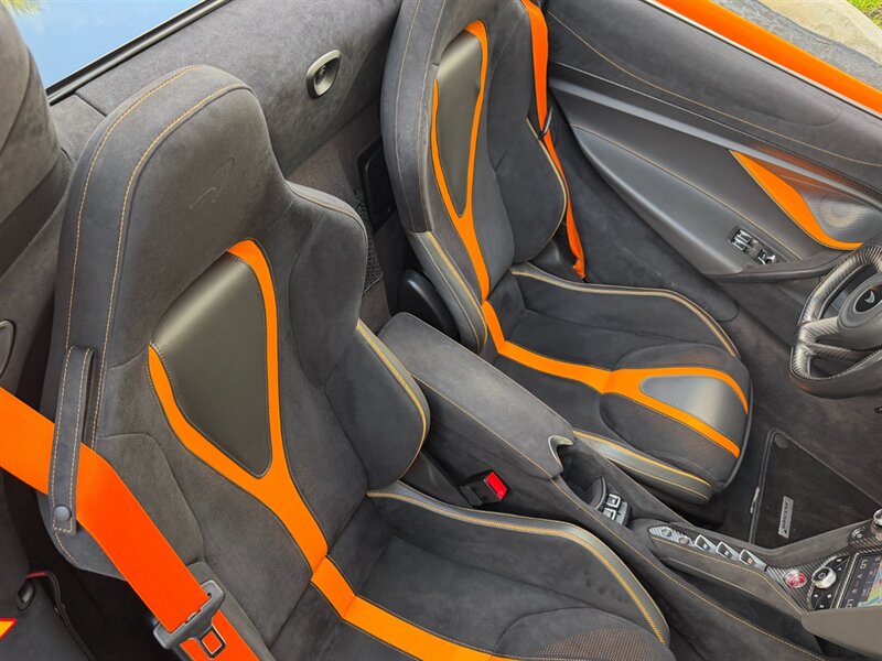 2022 McLaren 720S Spider Performance   - Photo 34 - Bonita Springs, FL 34134