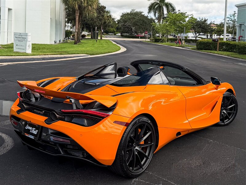 2022 McLaren 720S Spider Performance   - Photo 58 - Bonita Springs, FL 34134