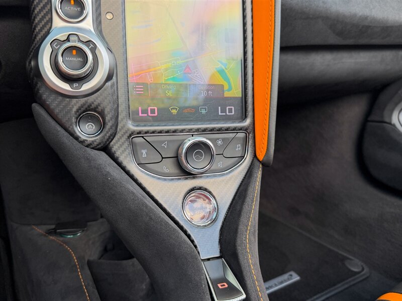 2022 McLaren 720S Spider Performance   - Photo 20 - Bonita Springs, FL 34134