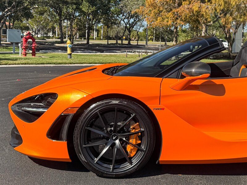 2022 McLaren 720S Coupe Performance   - Photo 41 - Bonita Springs, FL 34134