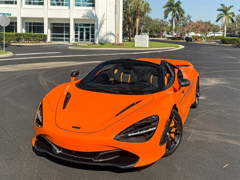 2022 McLaren 720S Coupe Performance   - Photo 10 - Bonita Springs, FL 34134