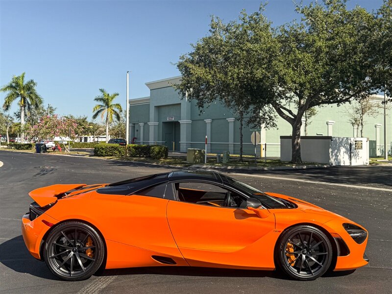 2022 McLaren 720S Coupe Performance   - Photo 74 - Bonita Springs, FL 34134