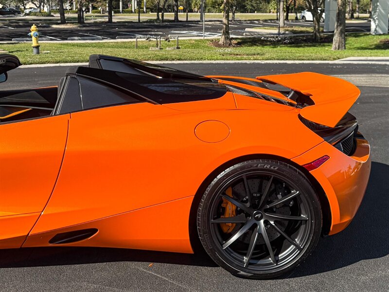 2022 McLaren 720S Coupe Performance   - Photo 44 - Bonita Springs, FL 34134
