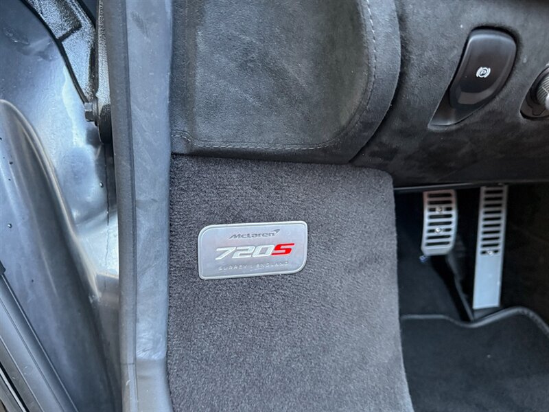 2022 McLaren 720S Coupe Performance   - Photo 28 - Bonita Springs, FL 34134