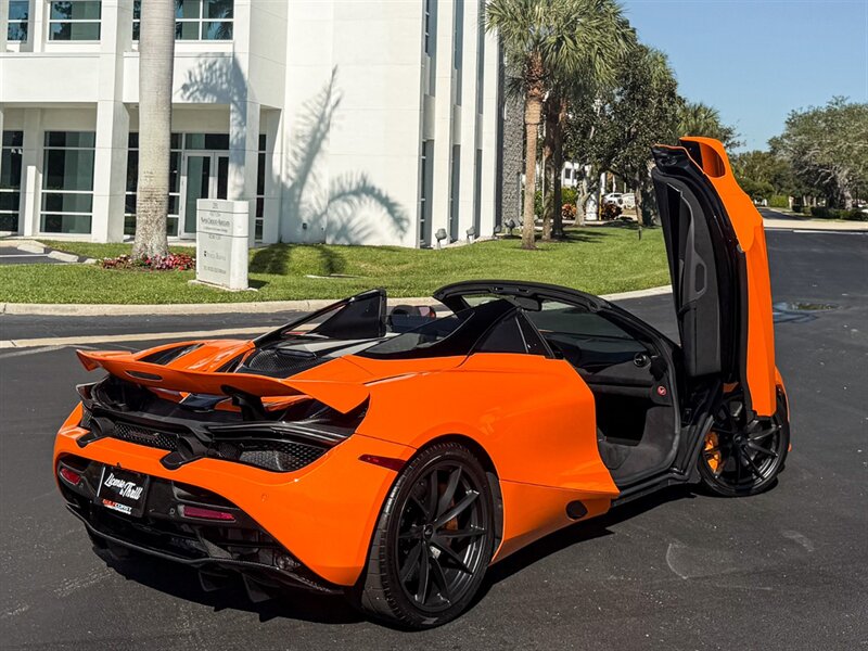 2022 McLaren 720S Coupe Performance   - Photo 60 - Bonita Springs, FL 34134
