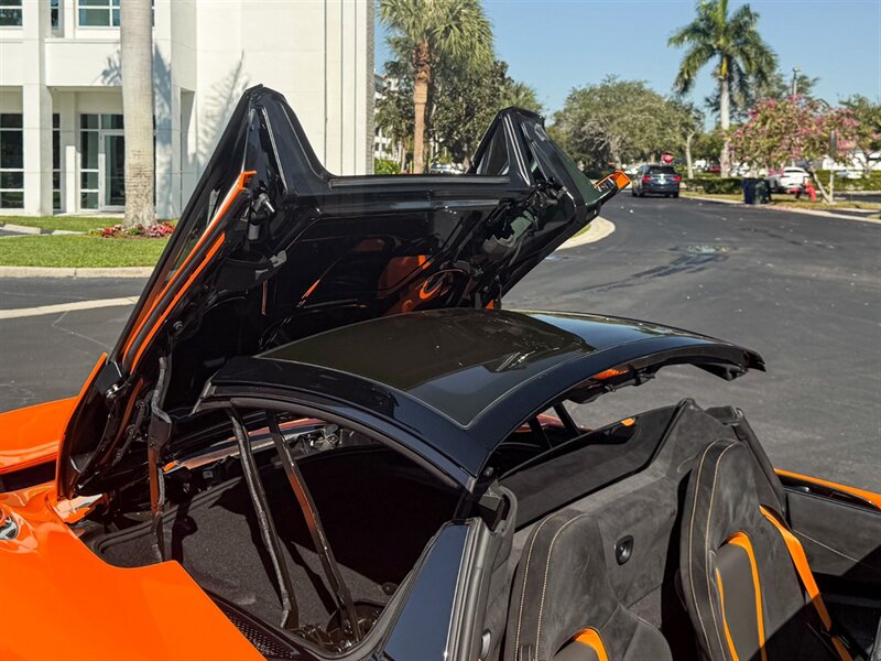 2022 McLaren 720S Coupe Performance   - Photo 70 - Bonita Springs, FL 34134