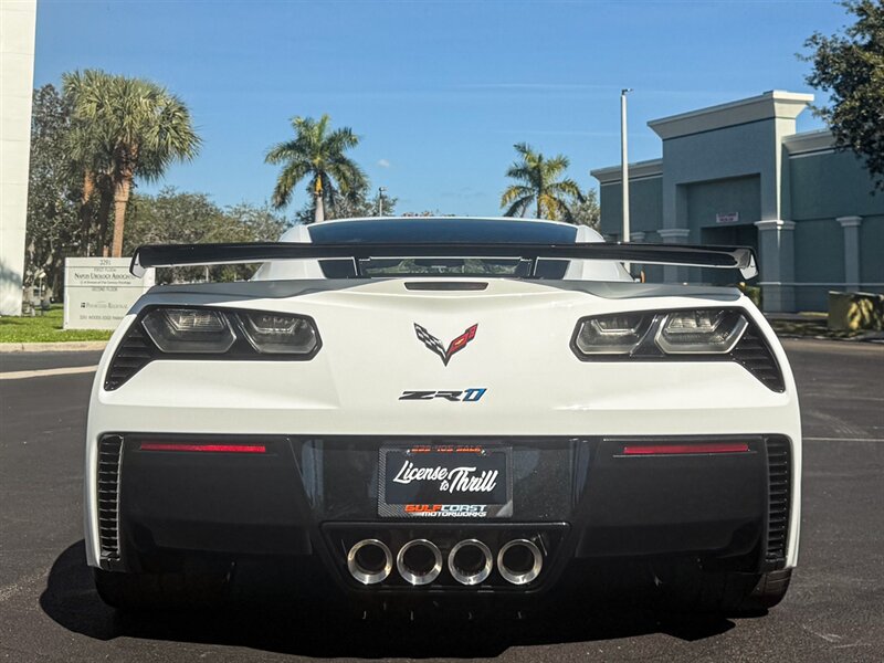 2019 Chevrolet Corvette ZR1   - Photo 57 - Bonita Springs, FL 34134