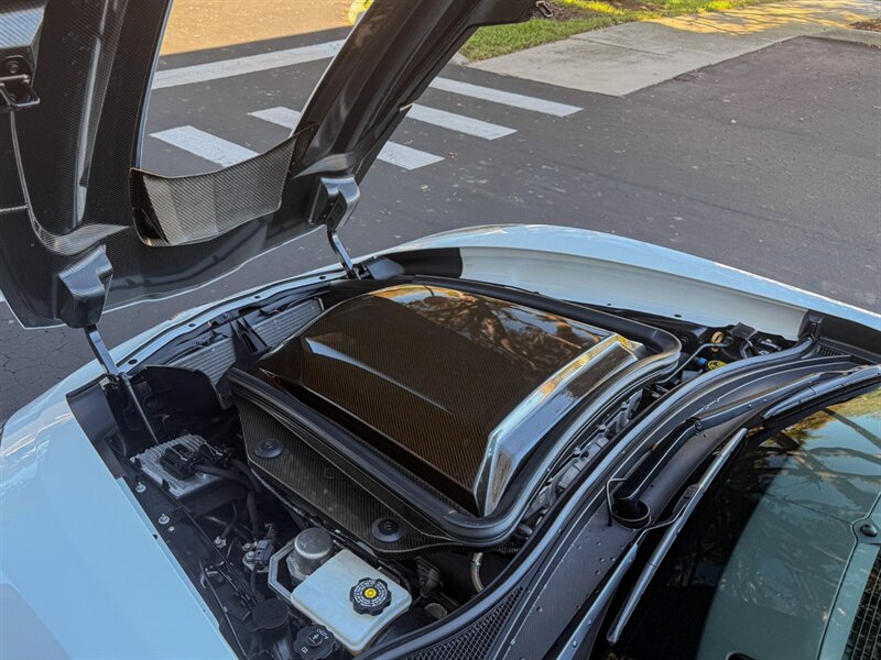 2019 Chevrolet Corvette ZR1   - Photo 36 - Bonita Springs, FL 34134