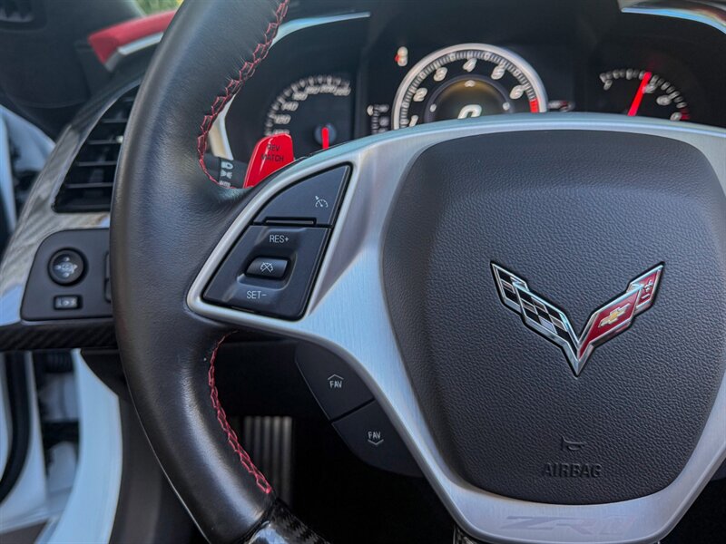 2019 Chevrolet Corvette ZR1   - Photo 24 - Bonita Springs, FL 34134