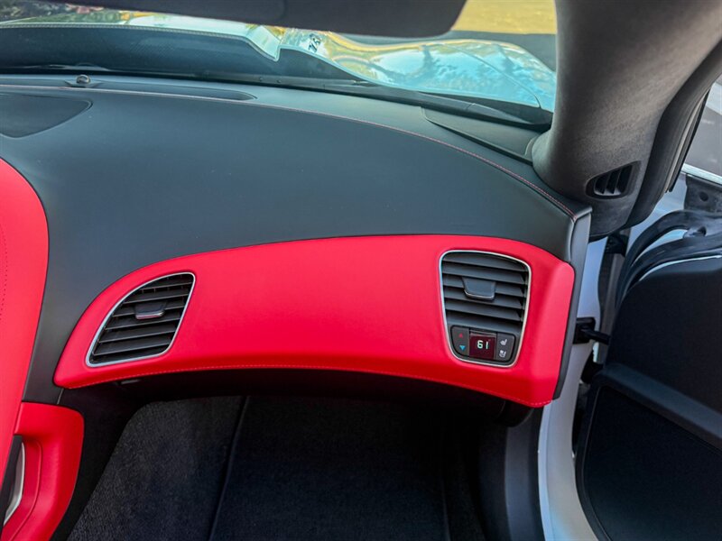 2019 Chevrolet Corvette ZR1   - Photo 32 - Bonita Springs, FL 34134