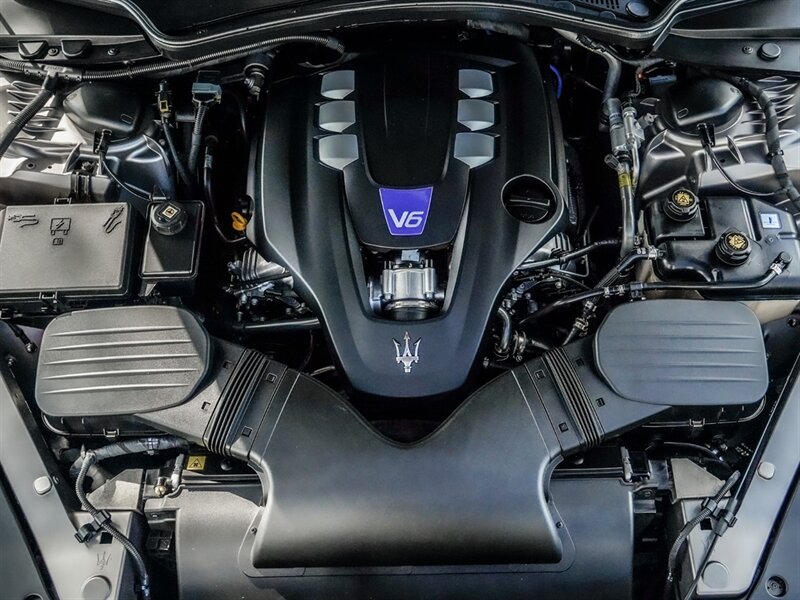 2016 Maserati Quattroporte S   - Photo 26 - Bonita Springs, FL 34134