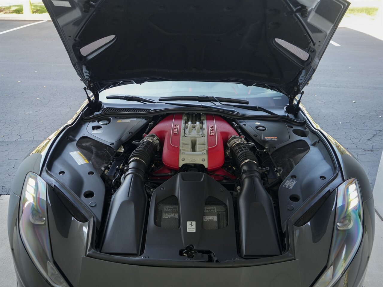2020 Ferrari 812 Superfast   - Photo 37 - Bonita Springs, FL 34134