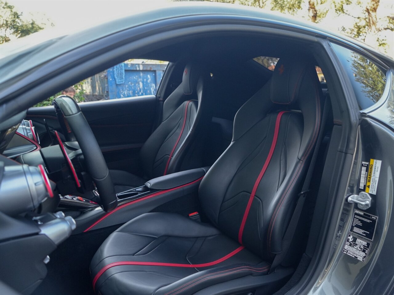 2020 Ferrari 812 Superfast   - Photo 18 - Bonita Springs, FL 34134