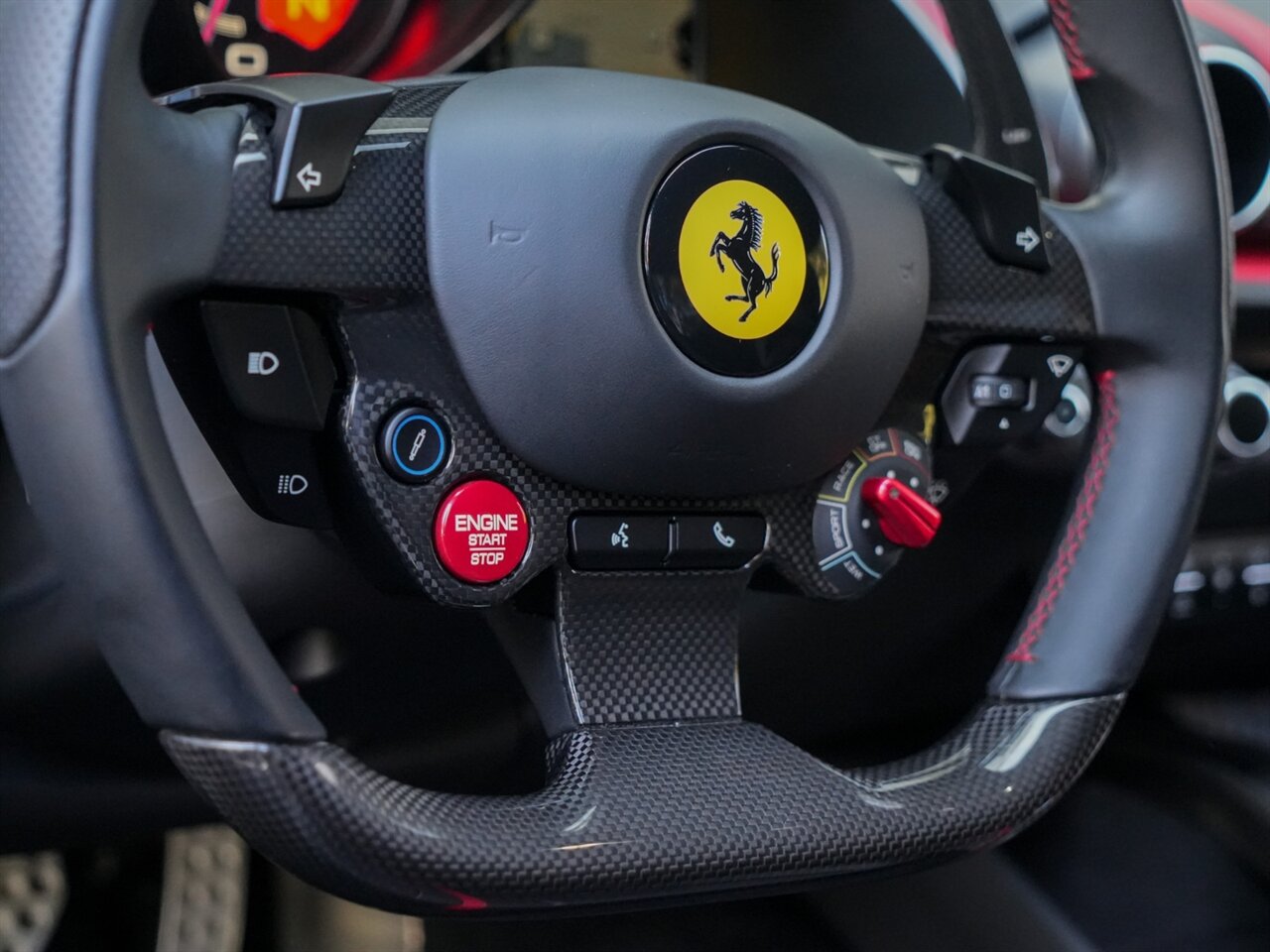 2020 Ferrari 812 Superfast   - Photo 26 - Bonita Springs, FL 34134