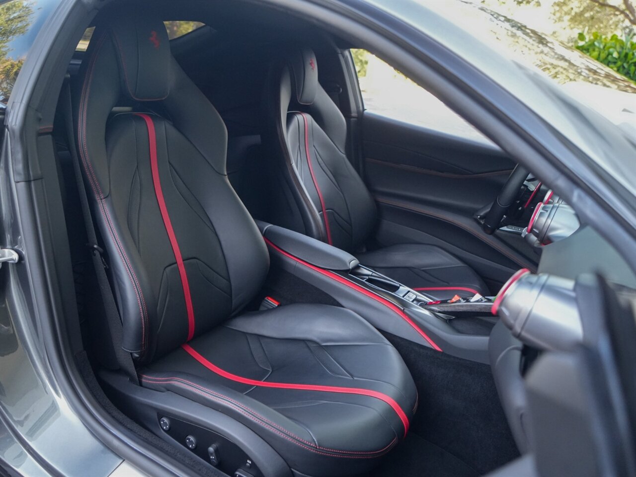 2020 Ferrari 812 Superfast   - Photo 31 - Bonita Springs, FL 34134