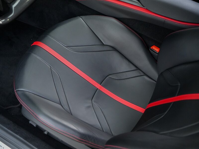 2020 Ferrari 812 Superfast - Photo 20 - Bonita Springs, FL 34134