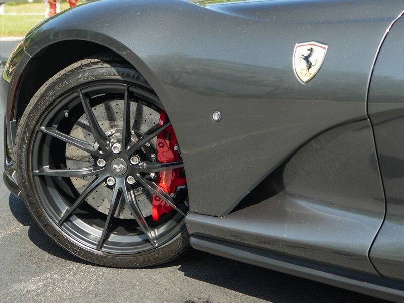 2020 Ferrari 812 Superfast - Photo 50 - Bonita Springs, FL 34134