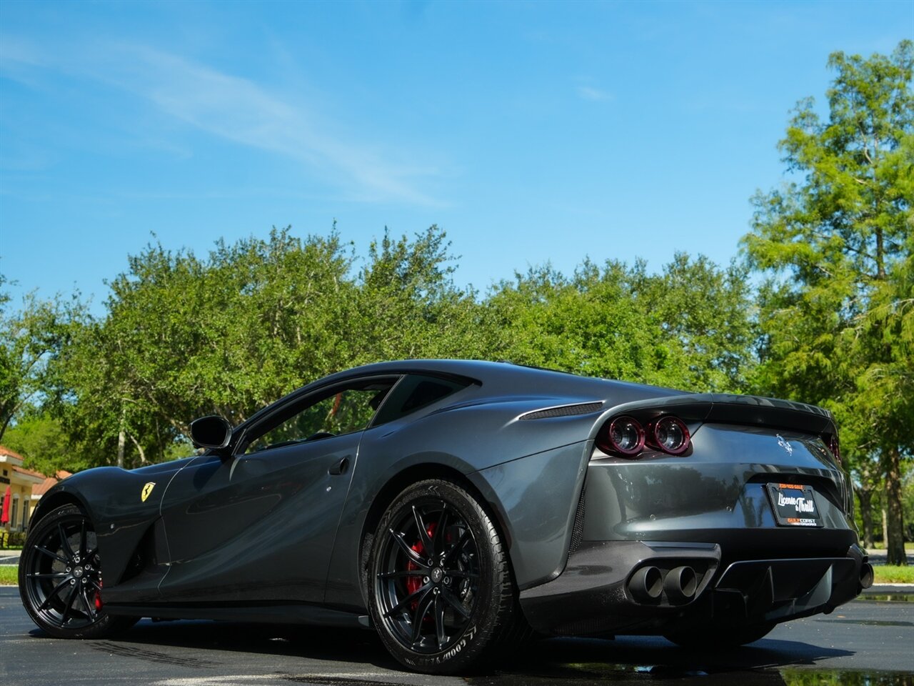 2020 Ferrari 812 Superfast   - Photo 48 - Bonita Springs, FL 34134