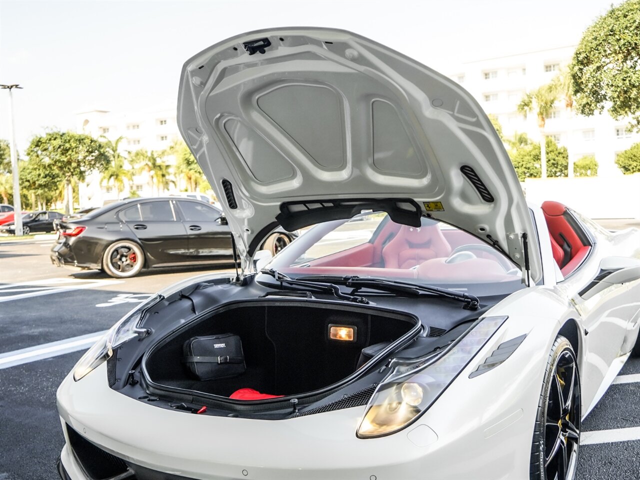 2014 Ferrari 458 Spider   - Photo 32 - Bonita Springs, FL 34134