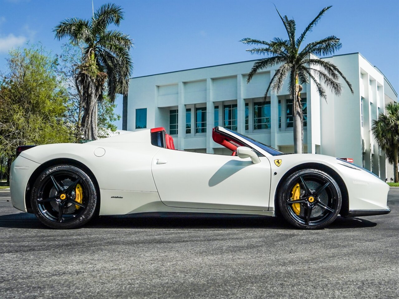 2014 Ferrari 458 Spider   - Photo 42 - Bonita Springs, FL 34134