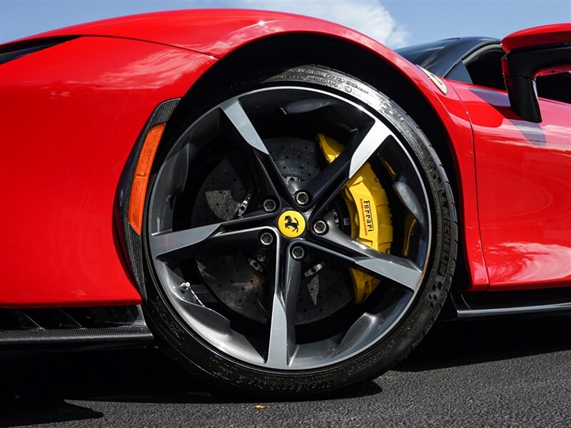 2022 Ferrari SF90 Stradale - Photo 13 - Bonita Springs, FL 34134