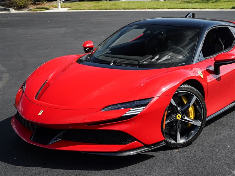 2022 Ferrari SF90 Stradale - Photo 10 - Bonita Springs, FL 34134