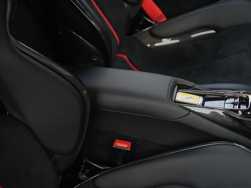 2022 Ferrari SF90 Stradale - Photo 31 - Bonita Springs, FL 34134