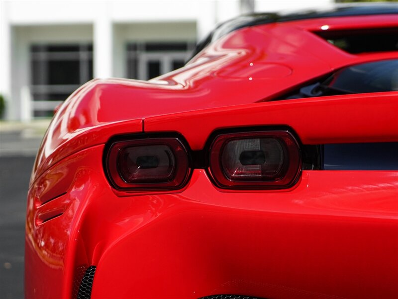 2022 Ferrari SF90 Stradale - Photo 55 - Bonita Springs, FL 34134