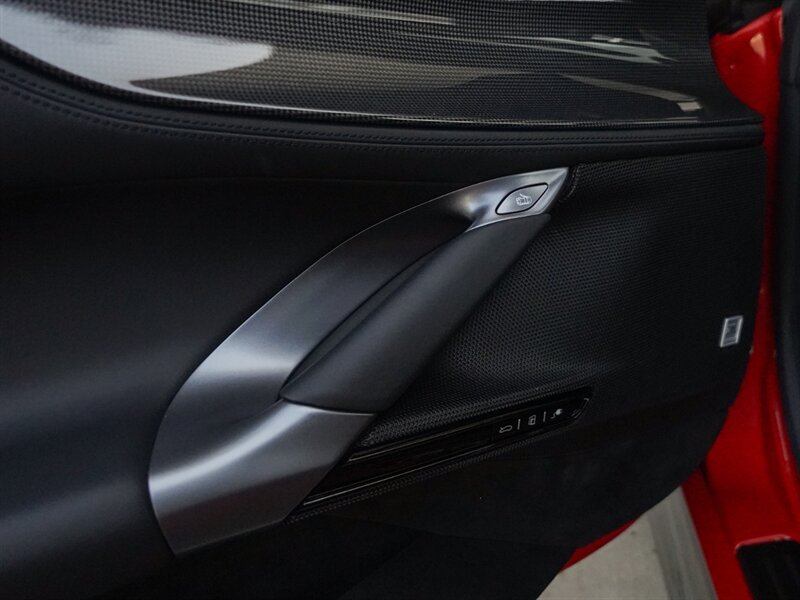 2022 Ferrari SF90 Stradale - Photo 25 - Bonita Springs, FL 34134