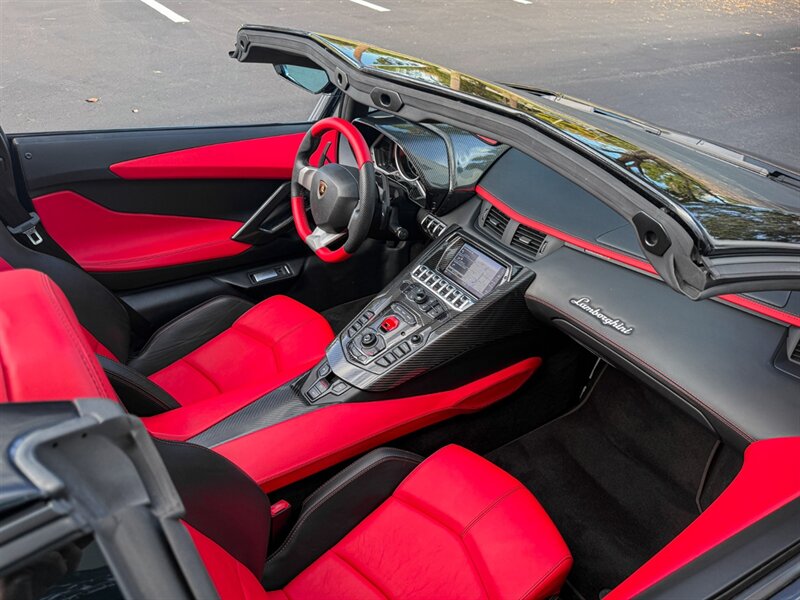 2016 Lamborghini Aventador LP 700-4   - Photo 28 - Bonita Springs, FL 34134