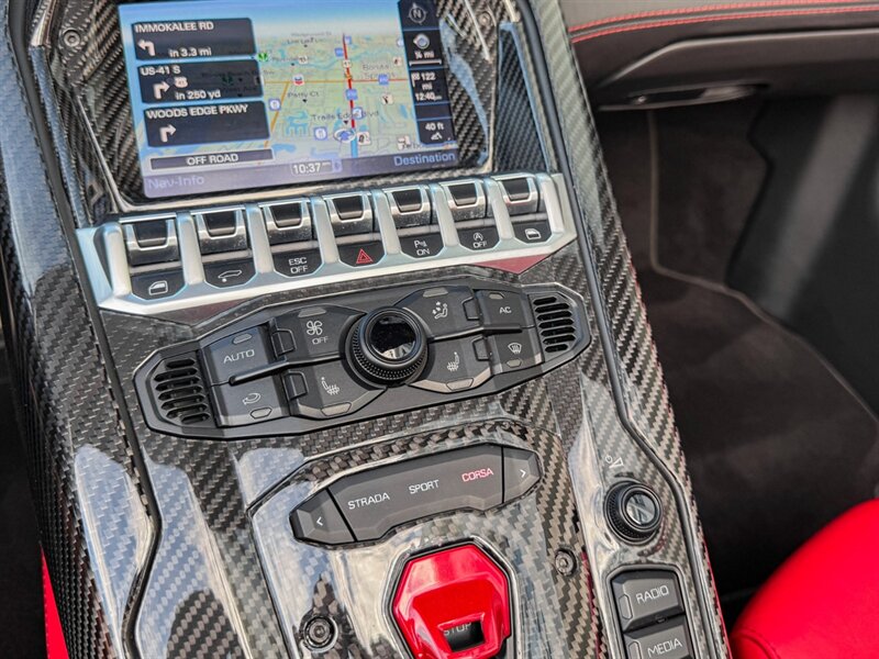 2016 Lamborghini Aventador LP 700-4   - Photo 18 - Bonita Springs, FL 34134