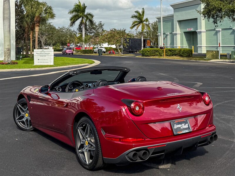 2016 Ferrari California T   - Photo 45 - Bonita Springs, FL 34134