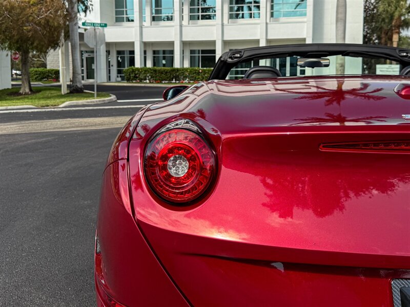 2016 Ferrari California T   - Photo 51 - Bonita Springs, FL 34134